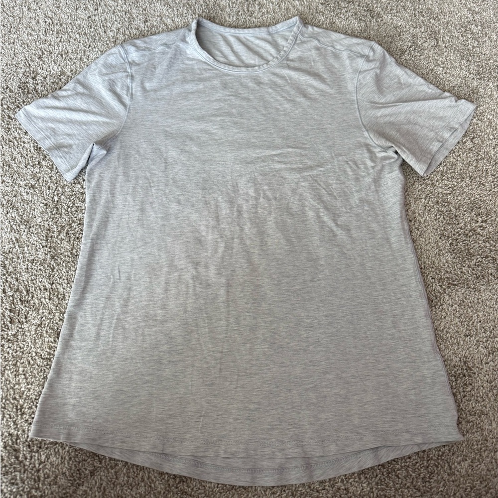 Lululemon T-Shirt